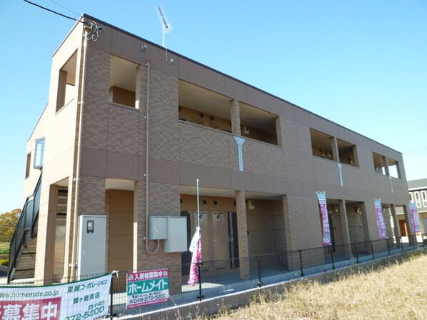 ベルグラースの物件外観写真